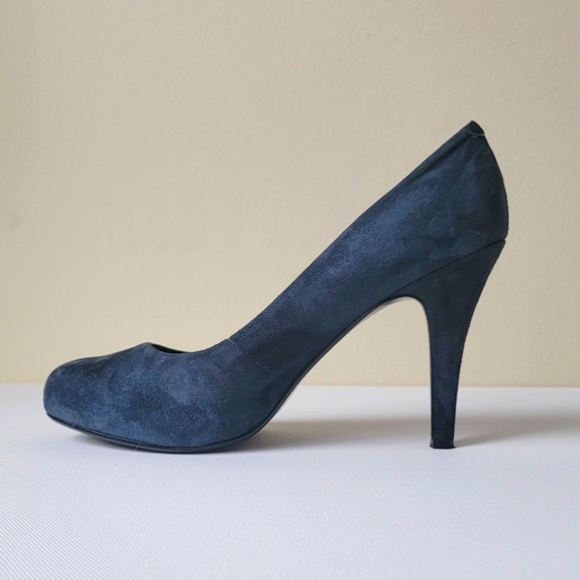 NINE WEST 8.5 womens genuine Leather blue suede heels - Picture 2 of 5